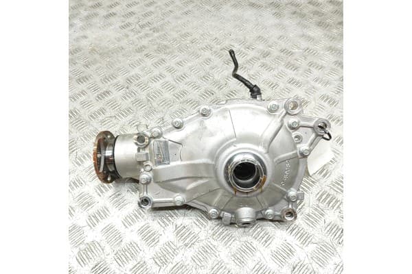 Reductor delantero BMW X5 (G05) 3.0L 210kw 2024 usado 3
