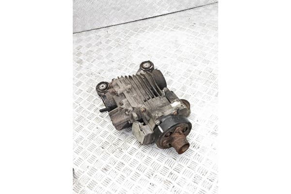 Diferencial trasero Audi A3 8P 0AV525010C usado