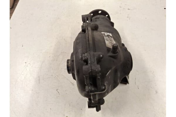 Diferencial delantero original BMW X3 E83 2008 usado 3
