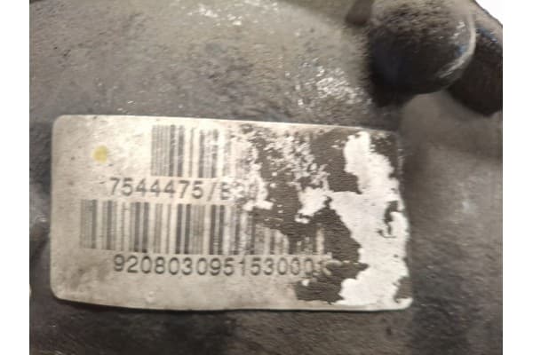 Diferencial delantero original BMW X3 E83 2008 usado 7