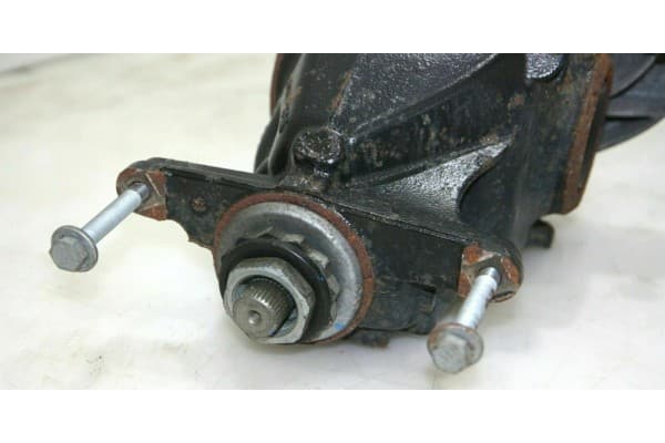 Diferencial trasero BMW X5 OEM 33107590911 usado 5