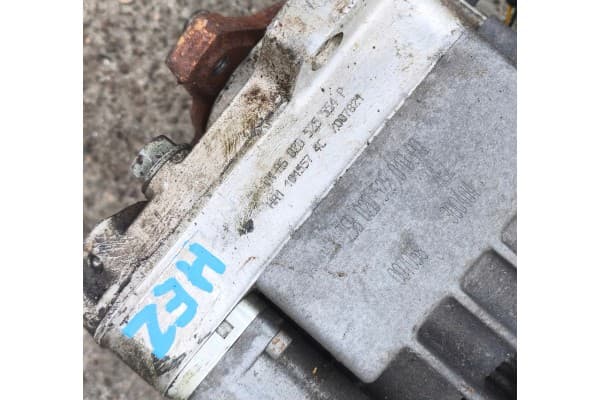 Puente diferencial trasero Audi A3 8P 2008 usado 2