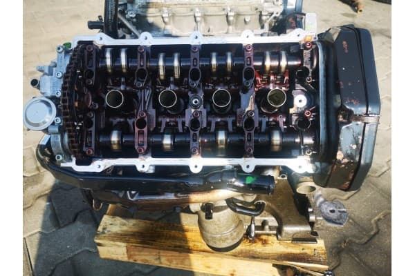 Motor 3.7 Audi A8 A6 Aqg V8 sin accesorios usado 5