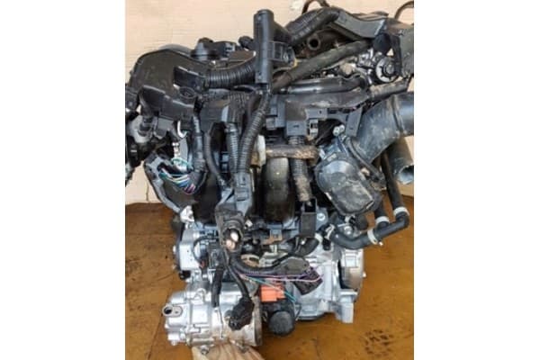 Motor Completo Toyota Yaris Híbrido XM15A usado 4