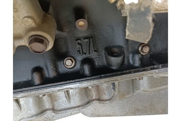 Motor de gasolina Dodge Charger 5.7 Tnxe usado 9