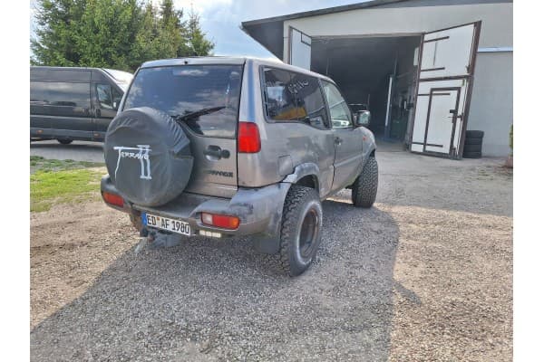 Motor Completo - Nissan Terrano 2.7 TDI 125 CV usado 3