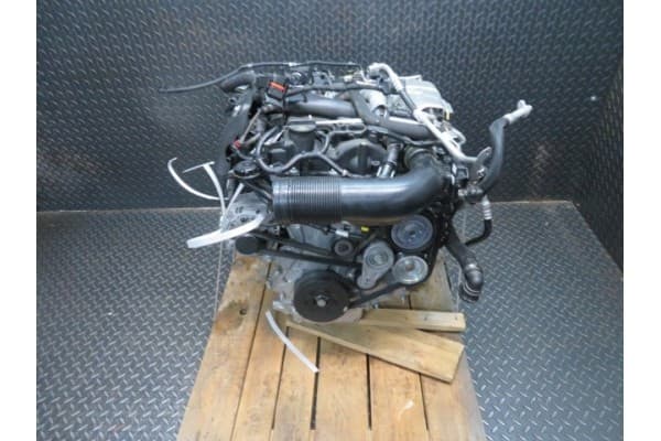 Motor 55273835 Alfa Romeo Stelvio 2.0 usado