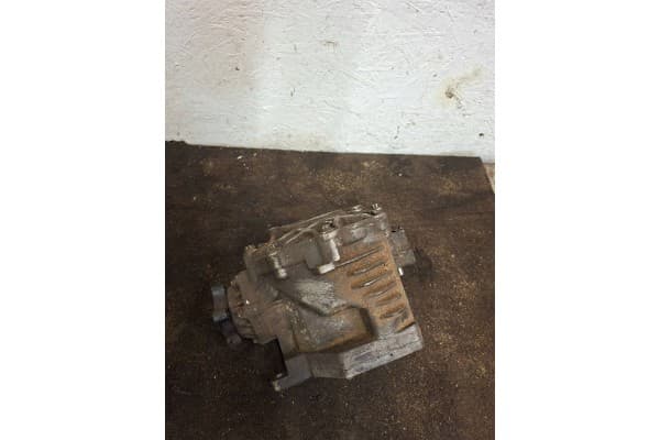 Diferencial delantero Mercedes-Benz E W211 usado 3
