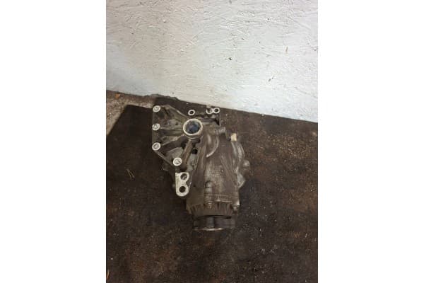 Diferencial delantero Mercedes-Benz E W211 usado 4