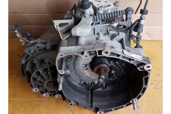 Caja de Cambios Completa Jeep Compass 6MTJ usado
