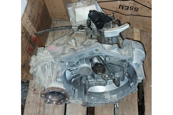 Caja de Cambios Completa VW Seat FM6 AJ020 usado
