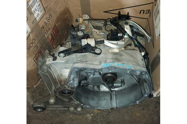 Caja de Cambios Completa Ford LX6R 7002 Ahb usado