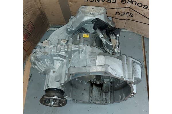 Caja de Cambios Completa VW Seat FM6 C9012 usado