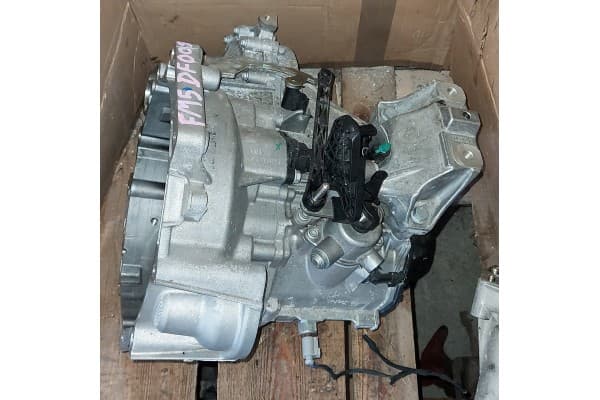 Caja de Cambios Completa FM5 DF009 usado