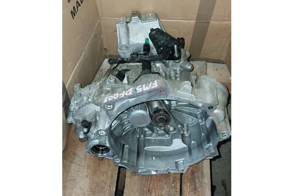 Caja de Cambios Completa FM5 DF009 usado 2