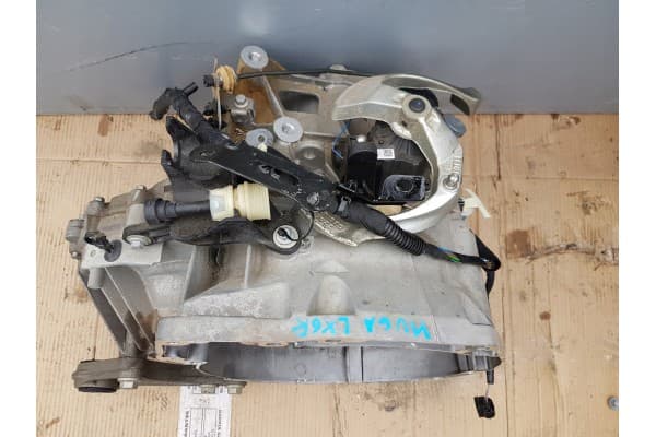 Caja de Cambios Completa Ford Kuga LX6R usado 2