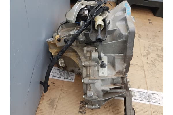 Caja de Cambios Completa Ford Kuga LX6R usado 3