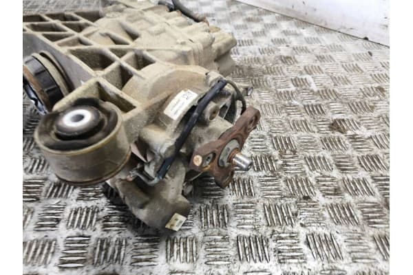 Diferencial trasero Volkswagen Arteon usado 10