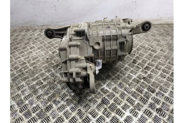 Diferencial trasero Mitsubishi Outlander F1E1A usado 2