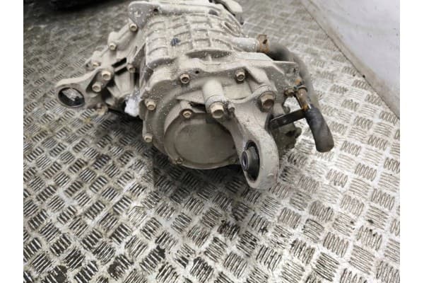 Diferencial trasero Mitsubishi Outlander F1E1A usado 5