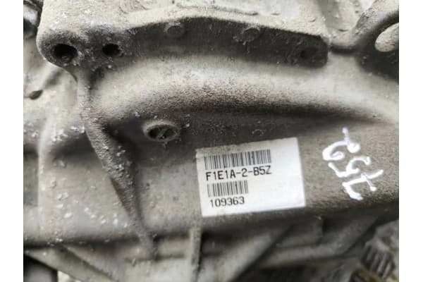 Diferencial trasero Mitsubishi Outlander F1E1A usado 6