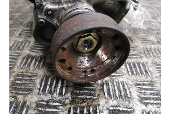 Diferencial trasero Volvo XC90 P1216612 usado 5