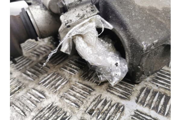 Diferencial trasero Volvo XC90 P1216612 usado 10