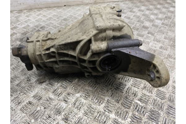 Diferencial trasero Mercedes-Benz ML W164 usado 6