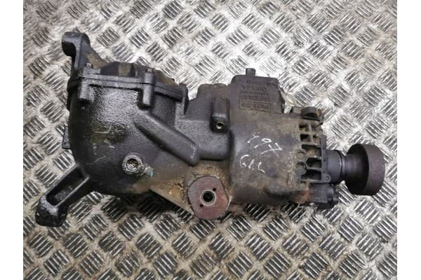 Diferencial trasero Ford Kuga I P653911400 usado