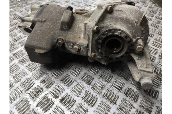 Diferencial trasero Volvo XC90 T129348 usado 6
