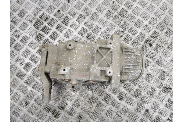 Diferencial trasero Toyota Rav 4 (XA40) usado 7
