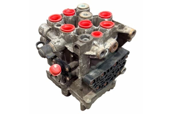 20729825 Volvo Secador de Aire usado 5