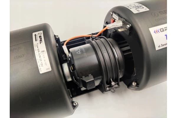 Ventilador Spal 006-A39-22 12V usado