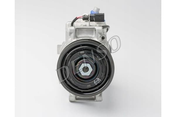 Compresor de aire acondicionado Denso DCP02099 usado 3