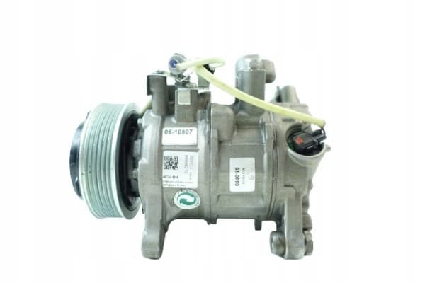 Compresor de aire acondicionado Denso DCP05095 usado 4