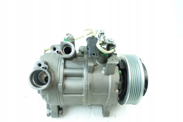 Compresor de aire acondicionado Denso DCP05095 usado 7