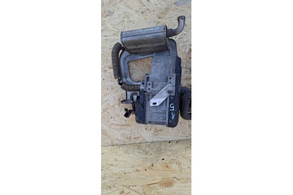 Soporte Webasto BMW E90 E91 E92 E93 6953083 usado 2