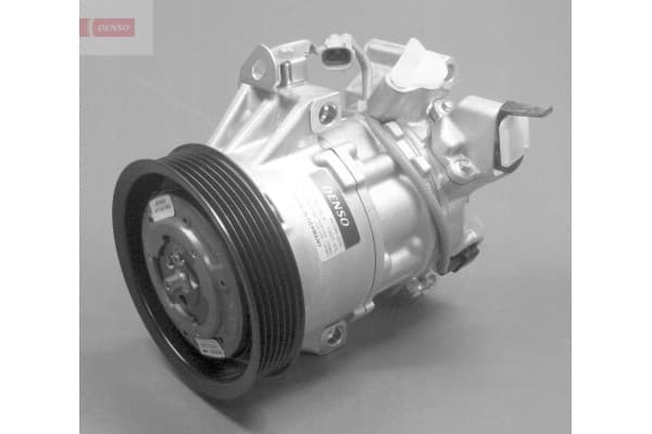 Compresor de aire acondicionado Denso DCP50001 usado 3