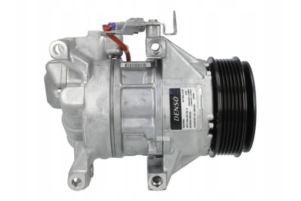 Compresor de aire acondicionado Denso DCP50240 usado 7