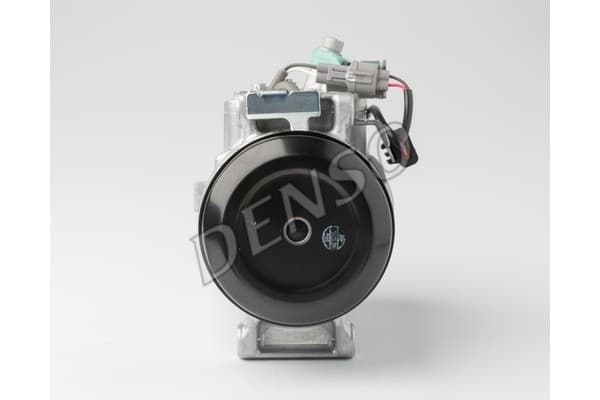 Compresor de Aire Acondicionado Denso DCP17154 usado 4