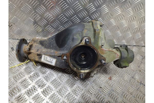 Puente Trasero Toyota RAV4 II 01-06 2.0 D4D usado 5