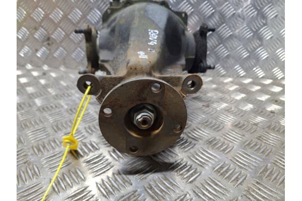 Puente Trasero Toyota RAV4 II 01-06 2.0 D4D usado 7
