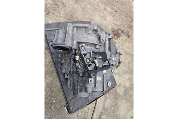 Caja de Cambios VW Audi Seat 2.0 TDI Pdt usado 5