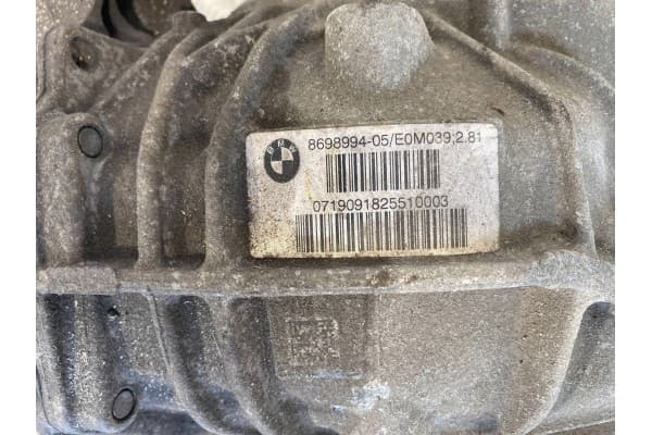 Diferencial trasero BMW X3 G01 8698994 usado 4