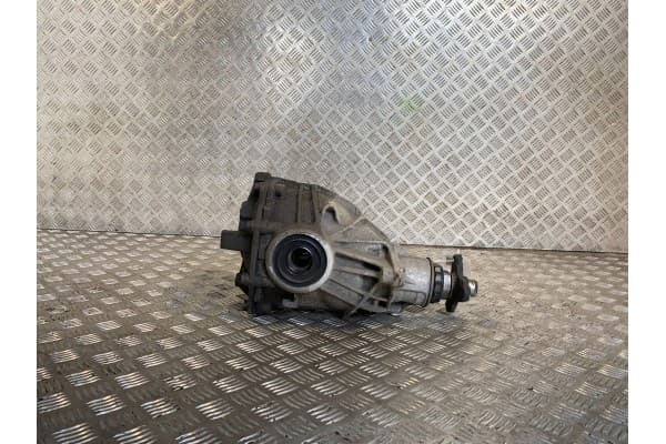 Diferencial trasero BMW X3 G01 8698994 usado 6