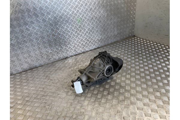 Diferencial trasero BMW X3 G01 8698994 usado 8
