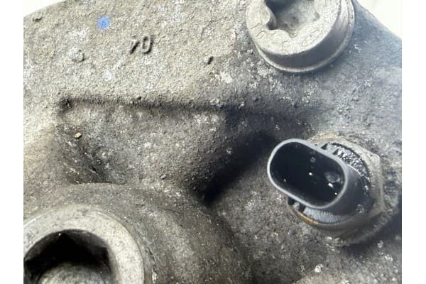 Diferencial trasero BMW 3 G20 G21 2021 usado 5