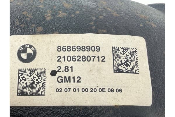Diferencial trasero BMW 3 G20 G21 2021 usado 11