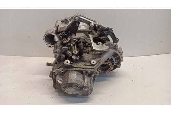 Caja de Cambios Audi A3 8Y 1.0 Tvr usado 2