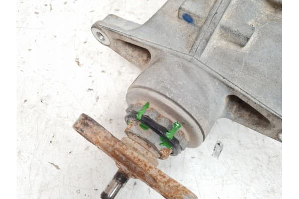 Diferencial trasero BMW 5 GT F07 2009 7578151 usado 9